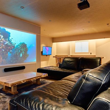 Konjakuso Osaka Tempozan "Ikesu" Projection M Apping Spa Konjakuso Osaka Tempozan "Takadoro" Wheel View Zewnętrze zdjęcie