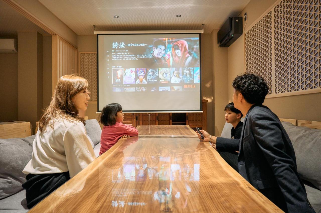 Konjakuso Osaka Tempozan "Ikesu" Projection M Apping Spa Konjakuso Osaka Tempozan "Takadoro" Wheel View Zewnętrze zdjęcie