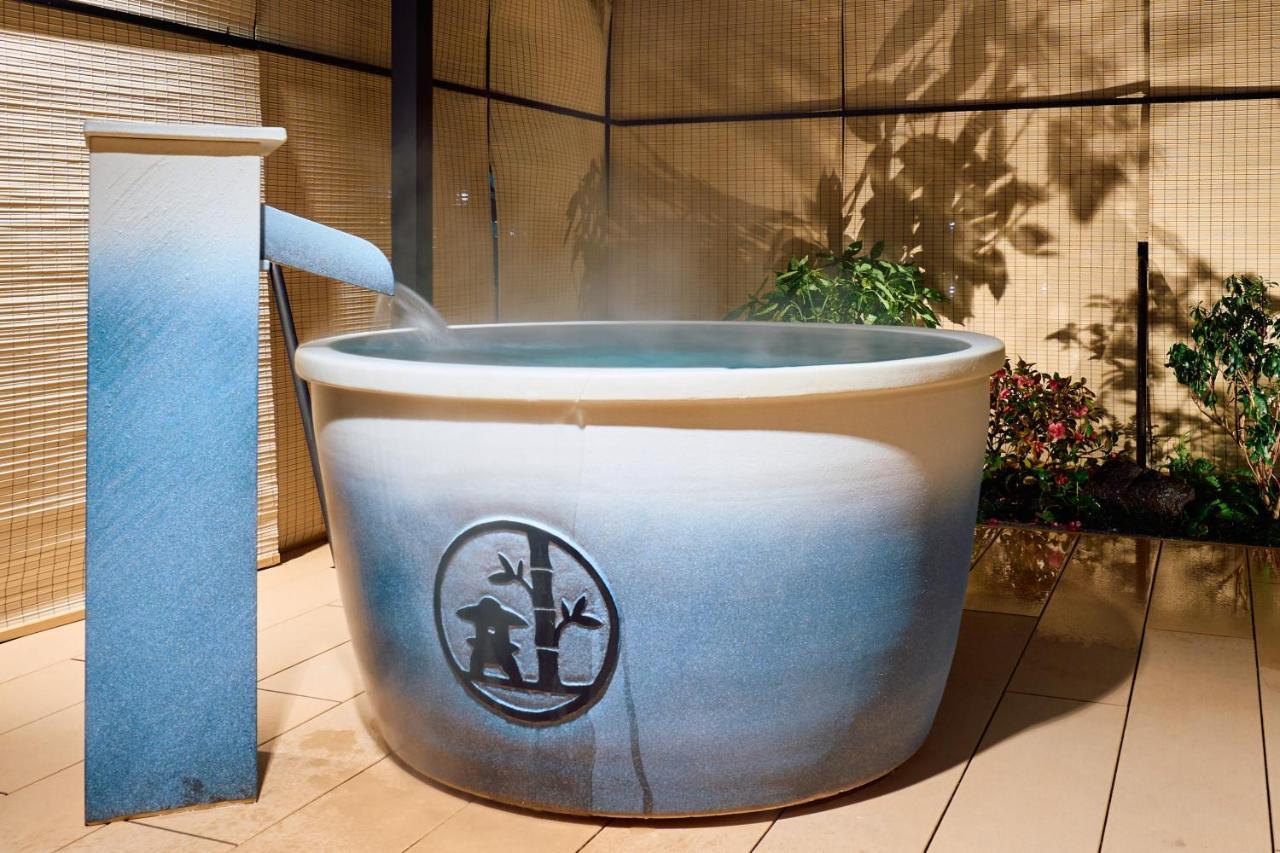 Konjakuso Osaka Tempozan "Ikesu" Projection M Apping Spa Konjakuso Osaka Tempozan "Takadoro" Wheel View Zewnętrze zdjęcie